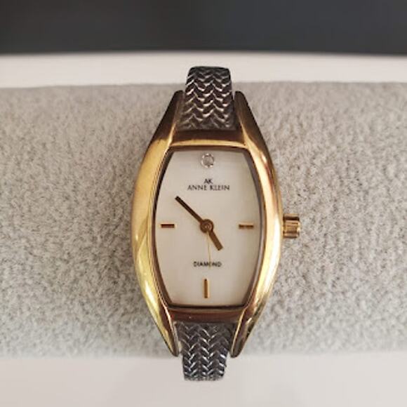 Anne Klein‎ Diamond Women's Watch Quartz Analog Two Tone Metal Mesh Band - Picture 1 of 9